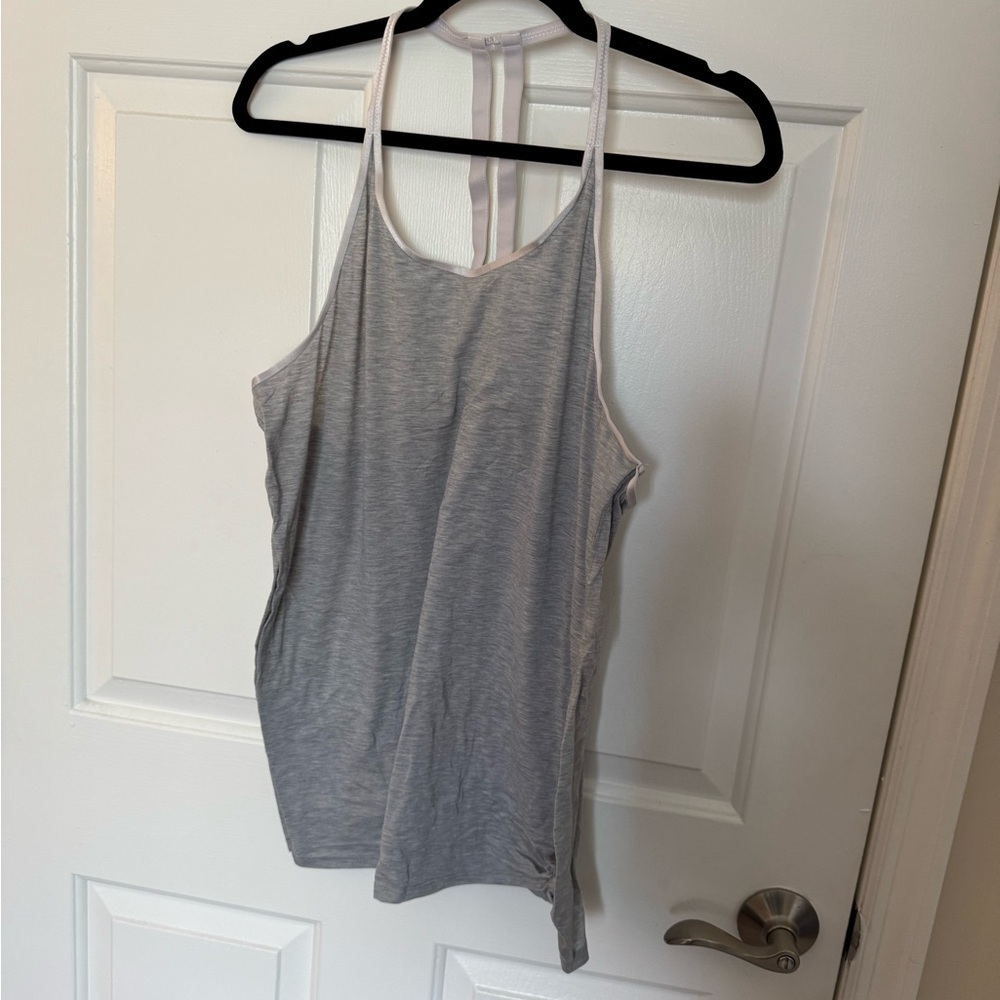 Athleta Gray Fitted Sleeveless Tank Top